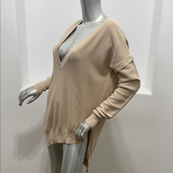 Brochu Walker Name Brand Cut Off Beige V-Neck  Asymmetrical Women's Sweater - Picture 6 of 12
